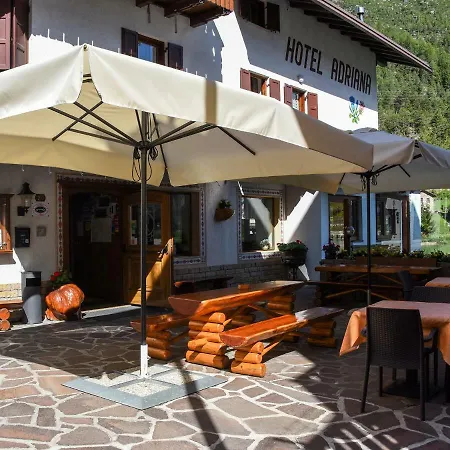 Hotel Adriana 3*
